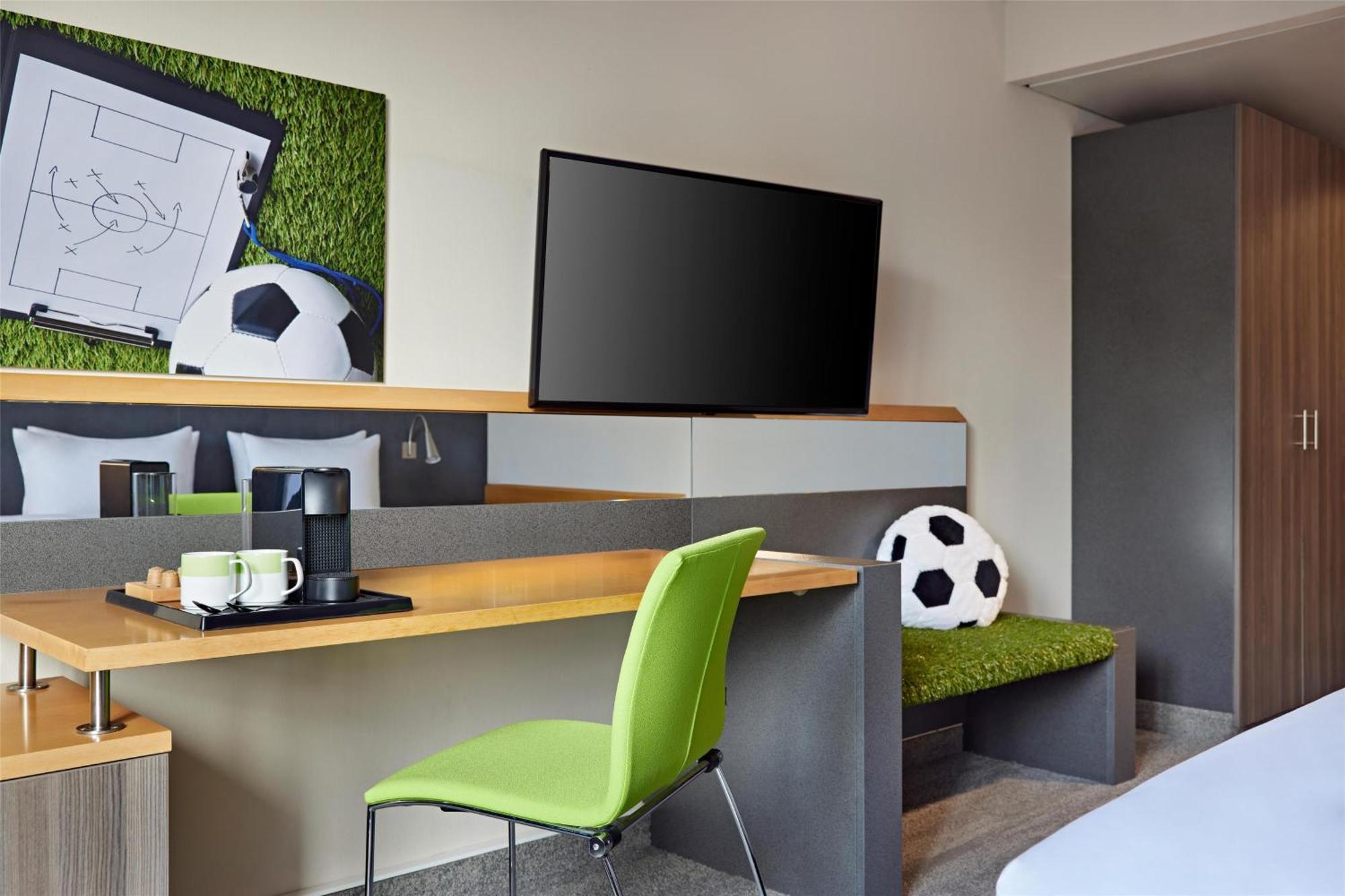 Hotel Lindner Bayarena, Part Of Jdv By Hyatt 4*